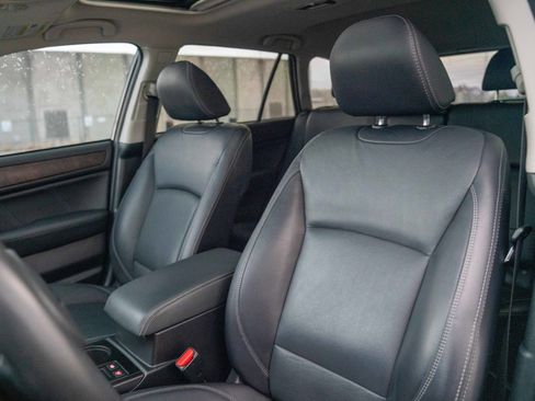 Used 2018 Subaru Outback 2.5i Limited image 5