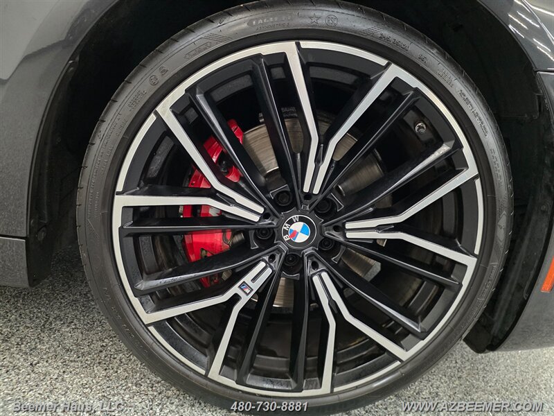 Used 2023 BMW 530i w/ M Sport Package RWD image 17
