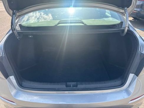 Used 2023 Honda Civic Sport image 12