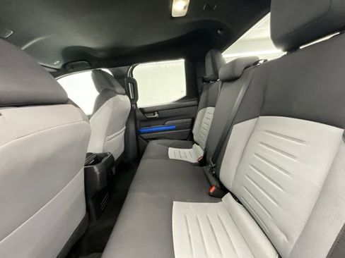 Used 2024 Toyota Tacoma TRD Sport image 7