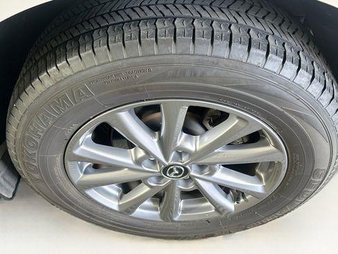 Used 2025 MAZDA CX-5 AWD 2.5 S w/ Preferred Package image 11