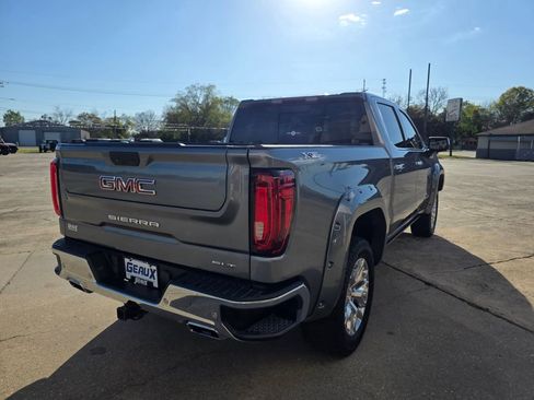 Used 2019 GMC Sierra 1500 SLT w/ SLT Premium Plus Package image 7