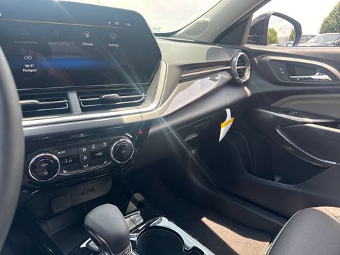 New 2026 Chevrolet Trax ACTIV w/ Driver Confidence Package FWD image 23