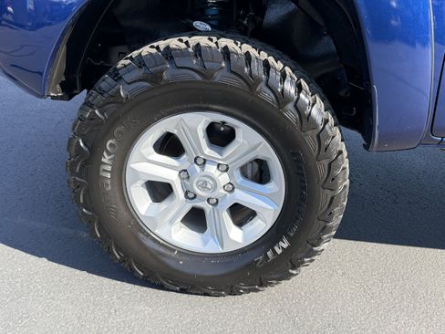 Used 2014 Toyota Tacoma 4x4 Access Cab w/ SR5 Package image 8