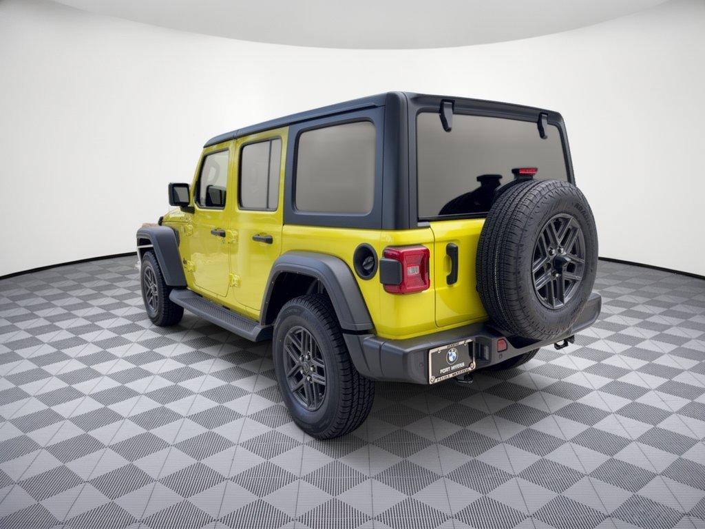 Used 2024 Jeep Wrangler Unlimited Sport AWD/4WD image 3
