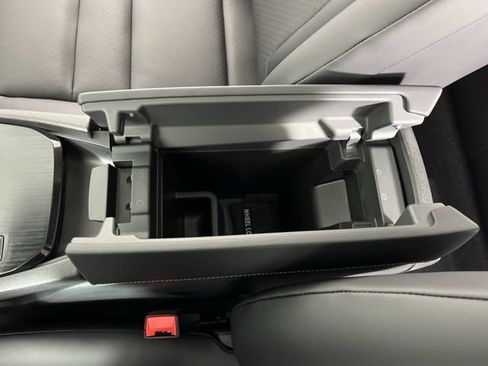 New 2026 Nissan Rogue SV image 30