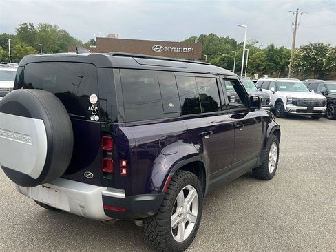 Used 2022 Land Rover Defender 110 SE AWD/4WD image 7