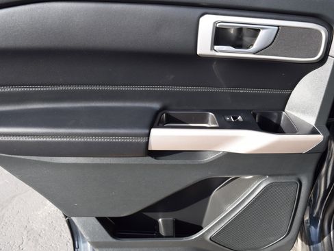 Used 2023 Ford Explorer XLT w/ Equipment Group 202A image 31