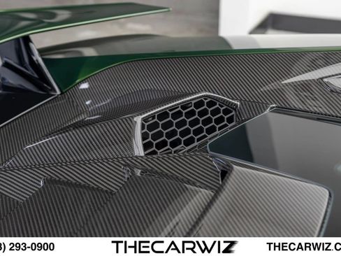 Used 2024 Lamborghini Huracan Tecnica RWD image 37
