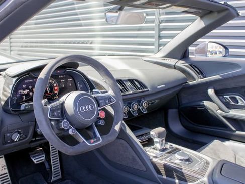 Used 2022 Audi R8 V10 performance w/ R8 Performance Design Package image 4