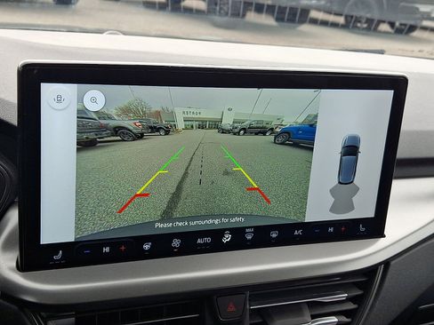 Certified 2023 Ford Escape SE image 25