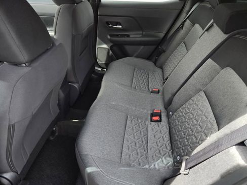 Used 2026 Nissan Kicks SV image 11