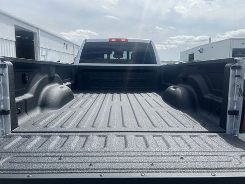 New 2026 RAM 3500 Tradesman image 27