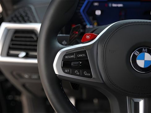 Used 2026 BMW X6 M Competition w/ Executive Package image 18