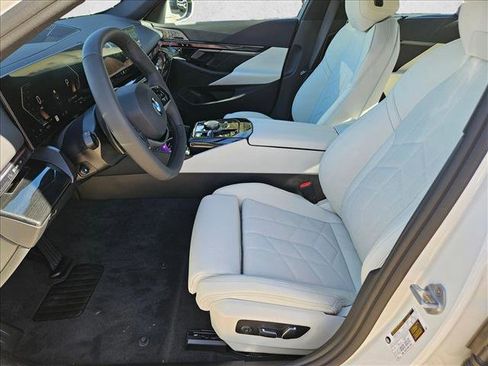 New 2026 BMW 530i w/ Premium Package image 15