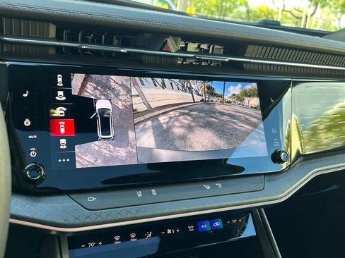 Used 2025 Jeep Wagoneer S Limited image 27