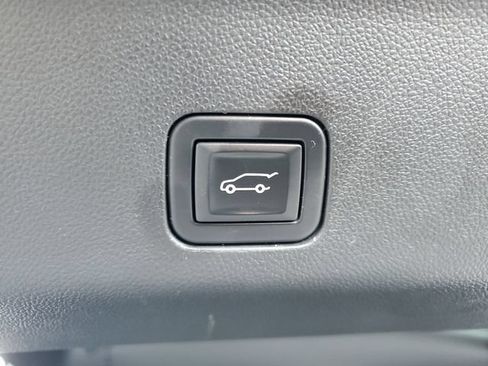 Certified 2023 Chevrolet Tahoe RST AWD/4WD image 9