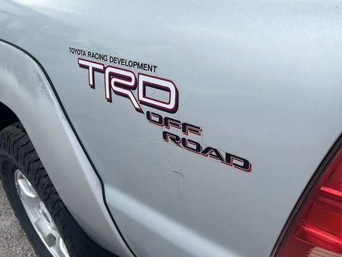 Used 2006 Toyota Tacoma PreRunner RWD image 25