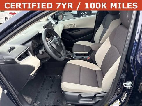 Used 2025 Toyota Corolla LE image 14