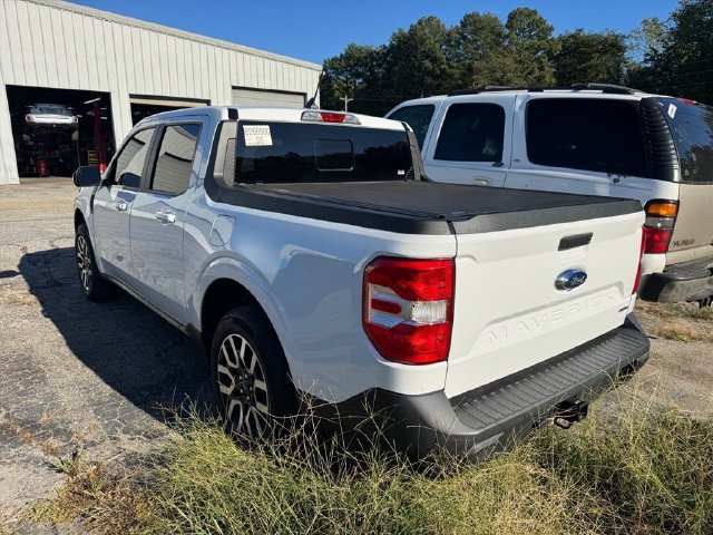 Used 2024 Ford Maverick Lariat AWD/4WD image 2