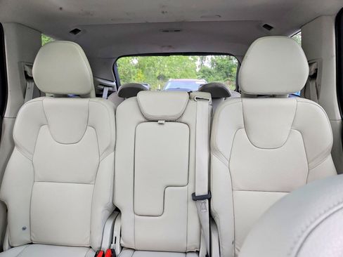 Used 2024 Volvo XC90 B6 Plus AWD/4WD image 7