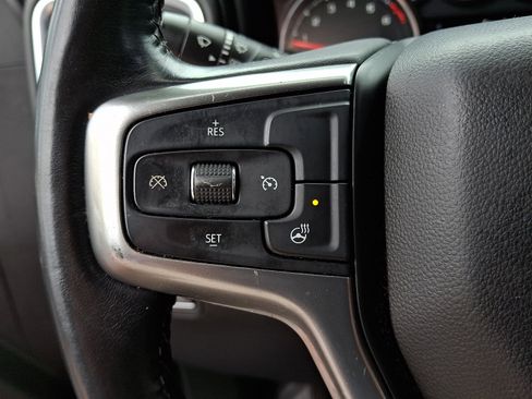 Used 2021 Chevrolet Silverado 1500 LT AWD/4WD image 22