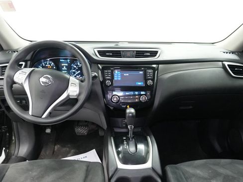 Used 2016 Nissan Rogue SV w/ SV Premium Package FWD image 30