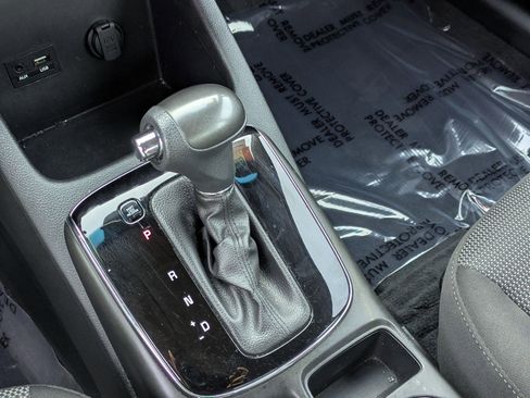 Used 2018 Kia Forte LX image 13