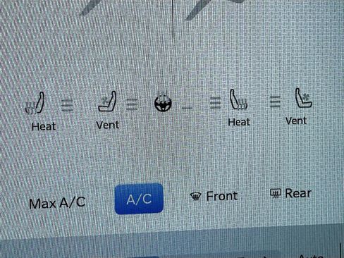 Used 2022 RAM 3500 Limited AWD/4WD image 21