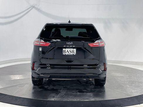 Used 2023 Ford Edge ST-Line image 12