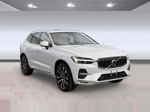 Certified 2023 Volvo XC60 B5 Ultimate image 7