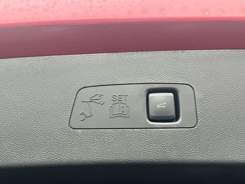 New 2026 Lincoln Corsair Premiere image 12