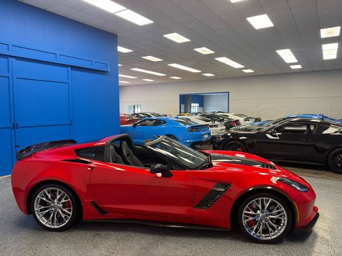 Used 2018 Chevrolet Corvette Z06 RWD image 6
