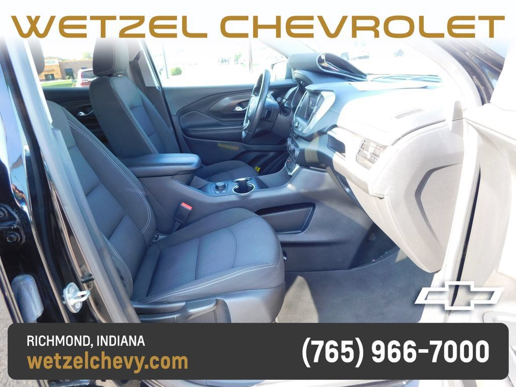 Used 2022 GMC Terrain SLE w/ Driver Convenience Package AWD/4WD image 17