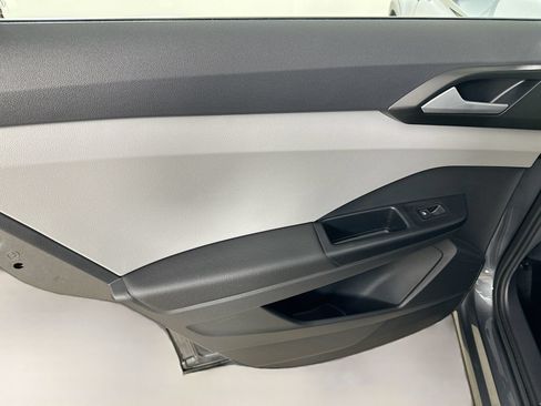 Certified 2023 Volkswagen Taos S FWD image 33