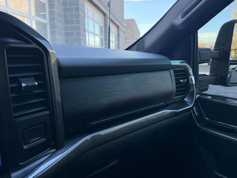 Used 2022 Ford F150 XLT w/ Equipment Group 302A High AWD/4WD image 40