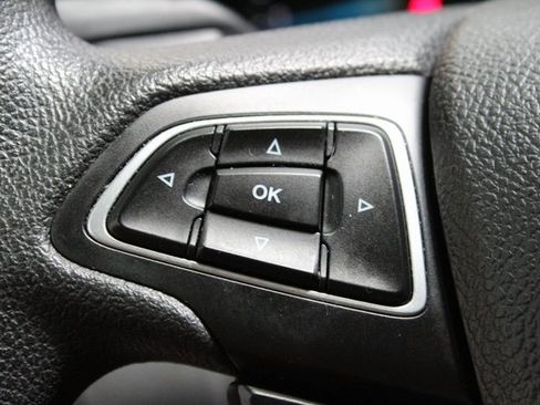 Used 2018 Ford Focus SE image 10