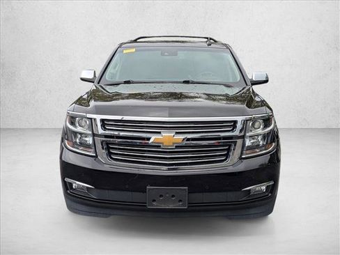 Used 2020 Chevrolet Tahoe Premier AWD/4WD image 3