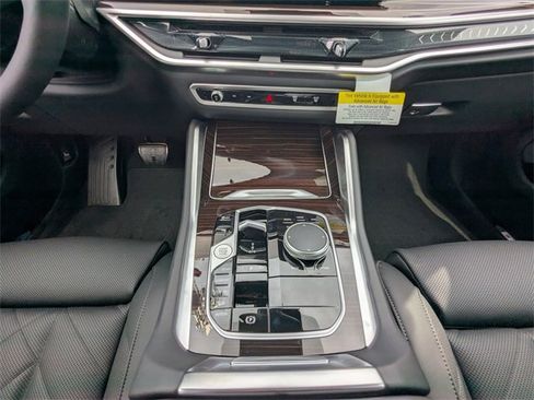 New 2026 BMW X6 xDrive40i image 19