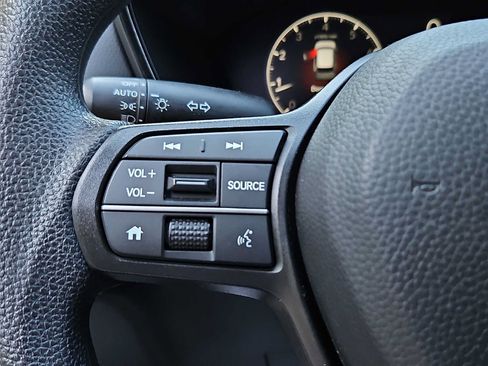 Used 2025 Honda CR-V EX image 22