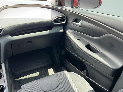 Used 2020 Hyundai Santa Fe SEL FWD image 13