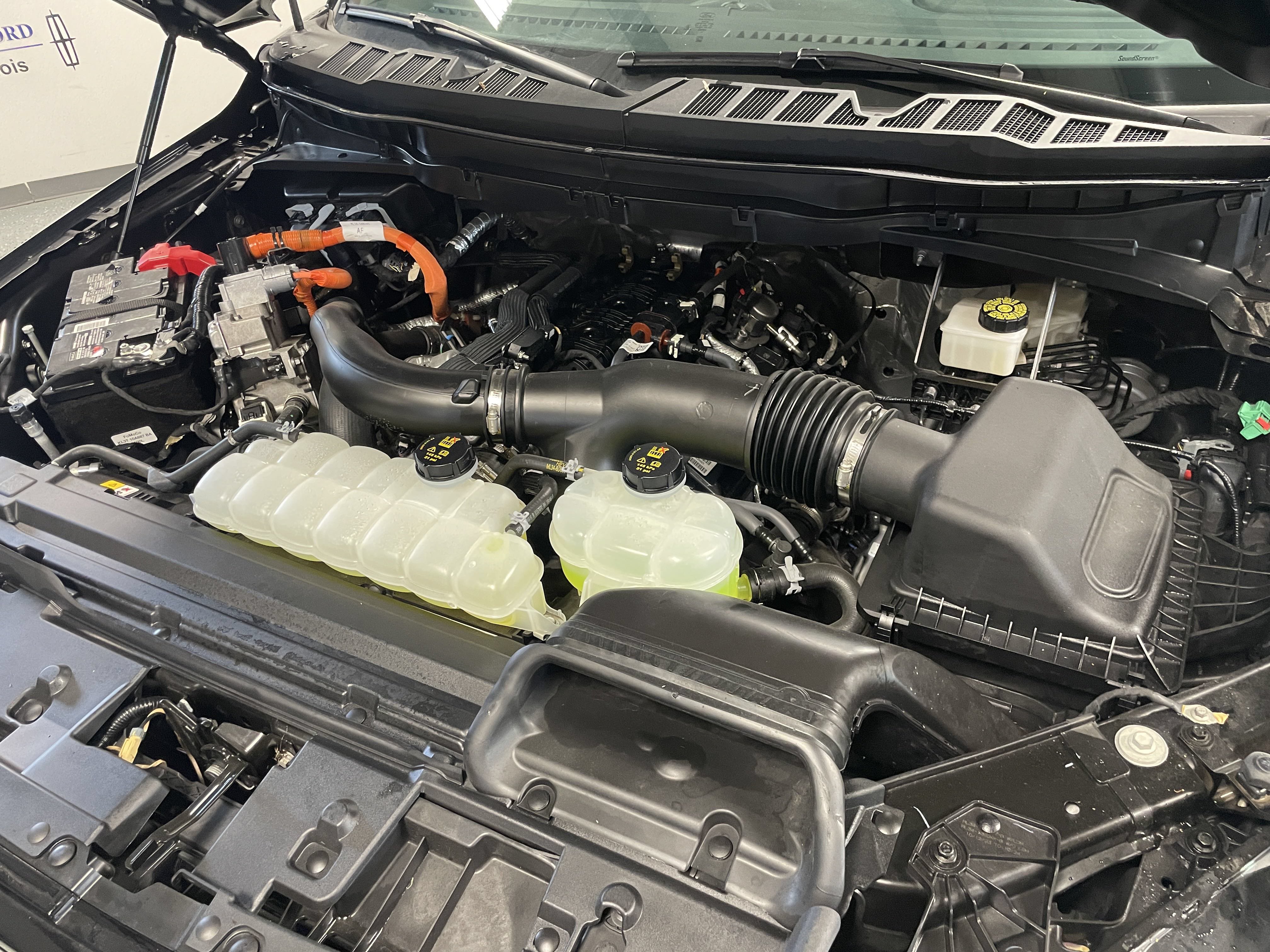 Used 2024 Ford F150 Platinum AWD/4WD image 36