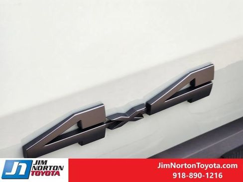 New 2026 Toyota Tundra Platinum AWD/4WD image 9
