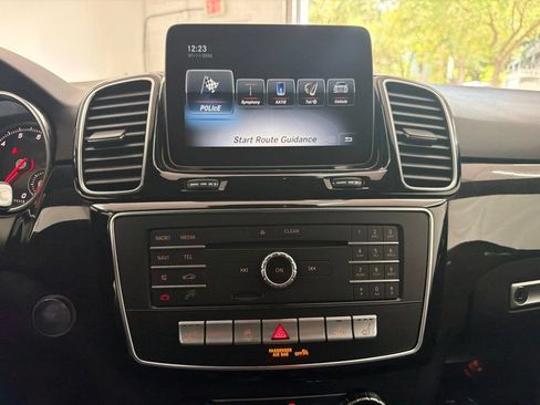 Used 2018 Mercedes-Benz GLE 350 image 34