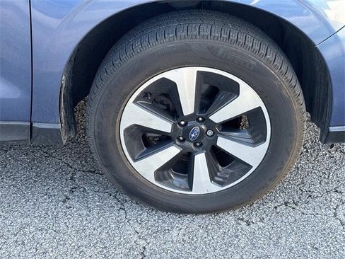 Used 2018 Subaru Forester 2.5i Premium image 9