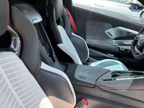 Used 2023 Chevrolet Corvette Stingray Premium Cpe RWD image 35