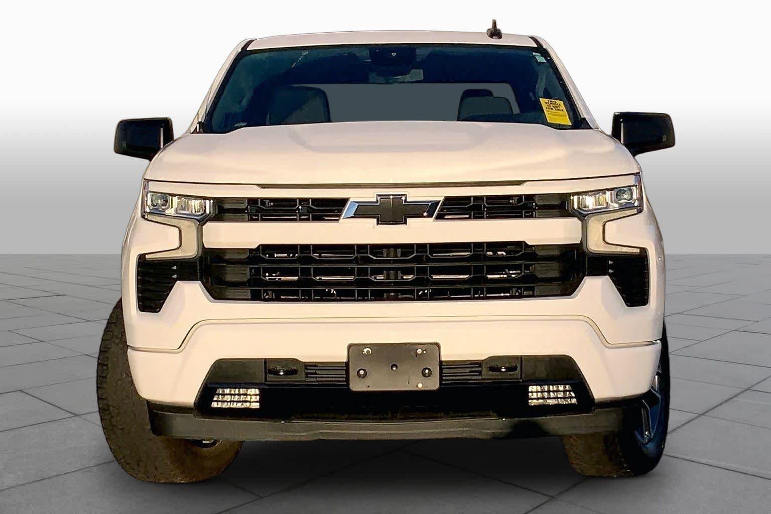 Used 2024 Chevrolet Silverado 1500 RST w/ LPO, Dark Essentials Package AWD/4WD image 4