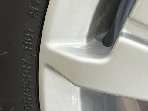 Used 2022 Chevrolet Colorado LT w/ Safety Package image 35