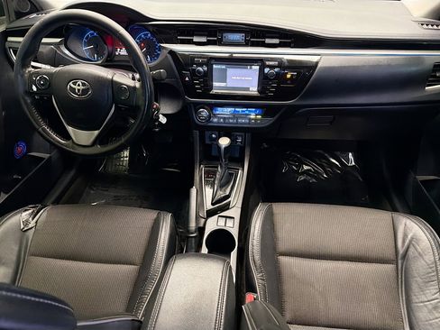 Used 2015 Toyota Corolla S image 12