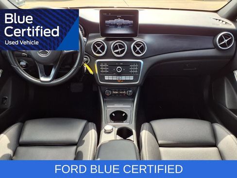 Used 2018 Mercedes-Benz CLA 250 4MATIC image 9